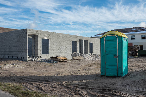 Best Portable restroom trailer rental  in St Louis, MO